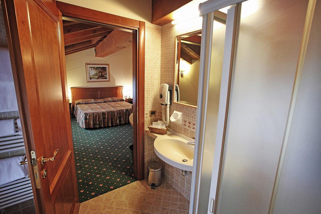Hotel Faccioli Valeggio sul Mincio Ngoại thất bức ảnh