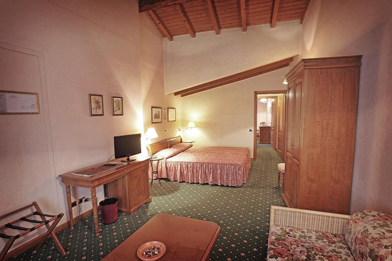 Hotel Faccioli Valeggio sul Mincio Ngoại thất bức ảnh
